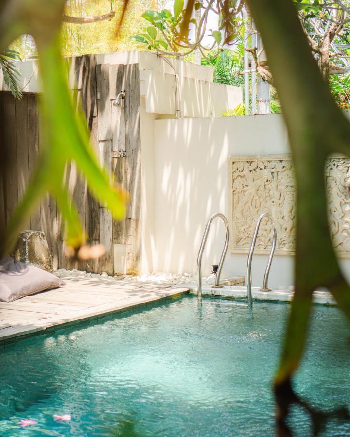 Hola Hotel Seminyak (Bali)