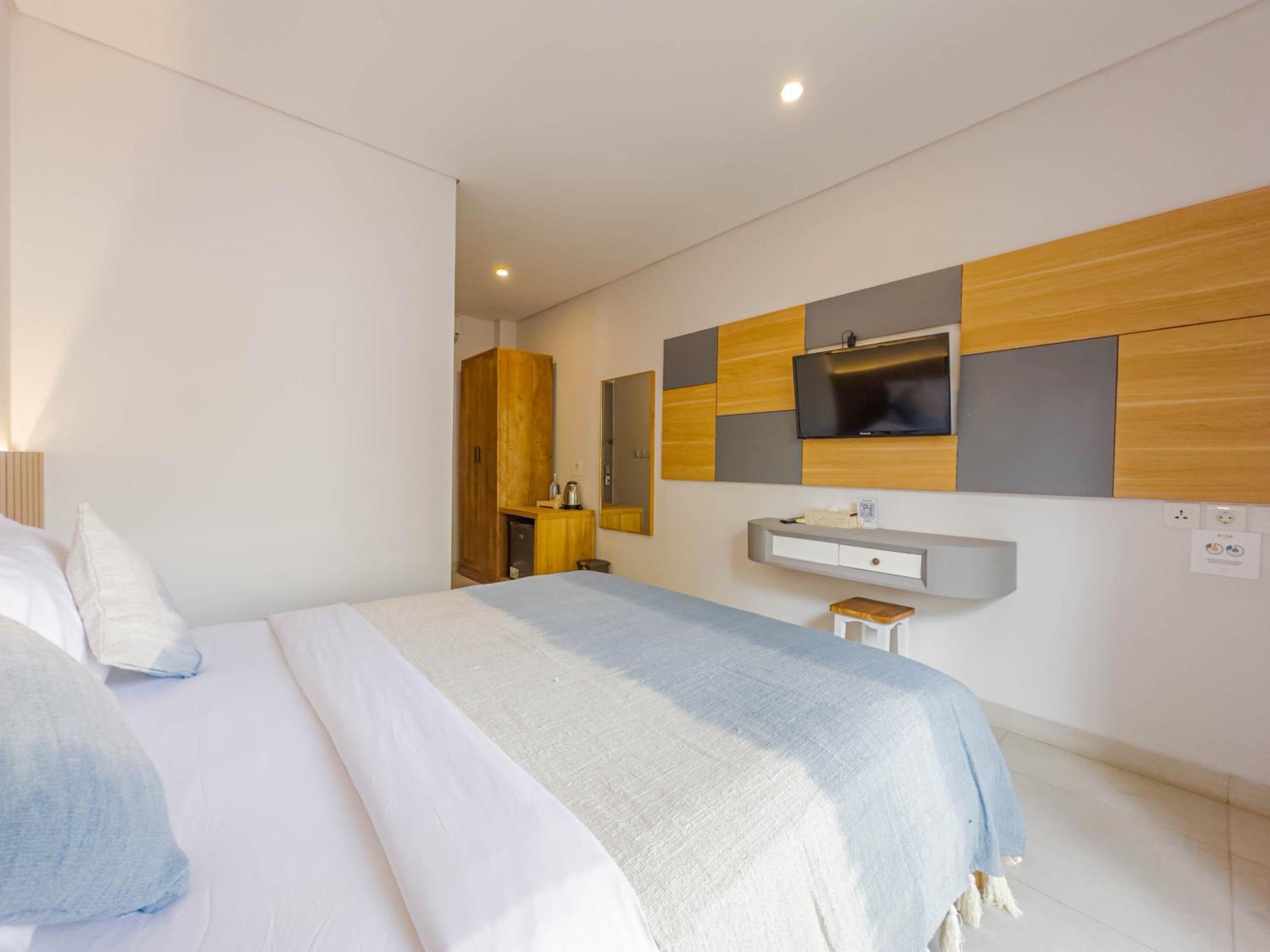 Hola 3* Seminyak (Bali)