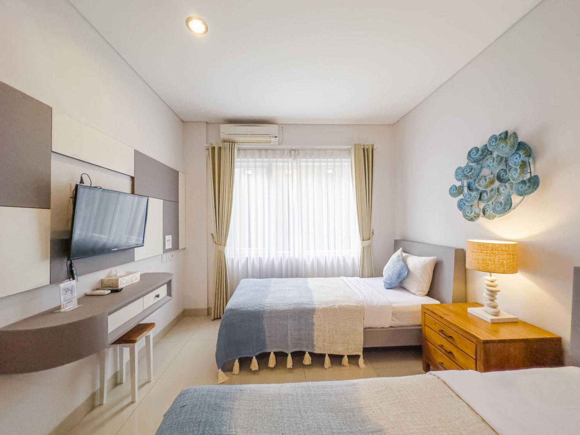 Hola 3* Seminyak (Bali)