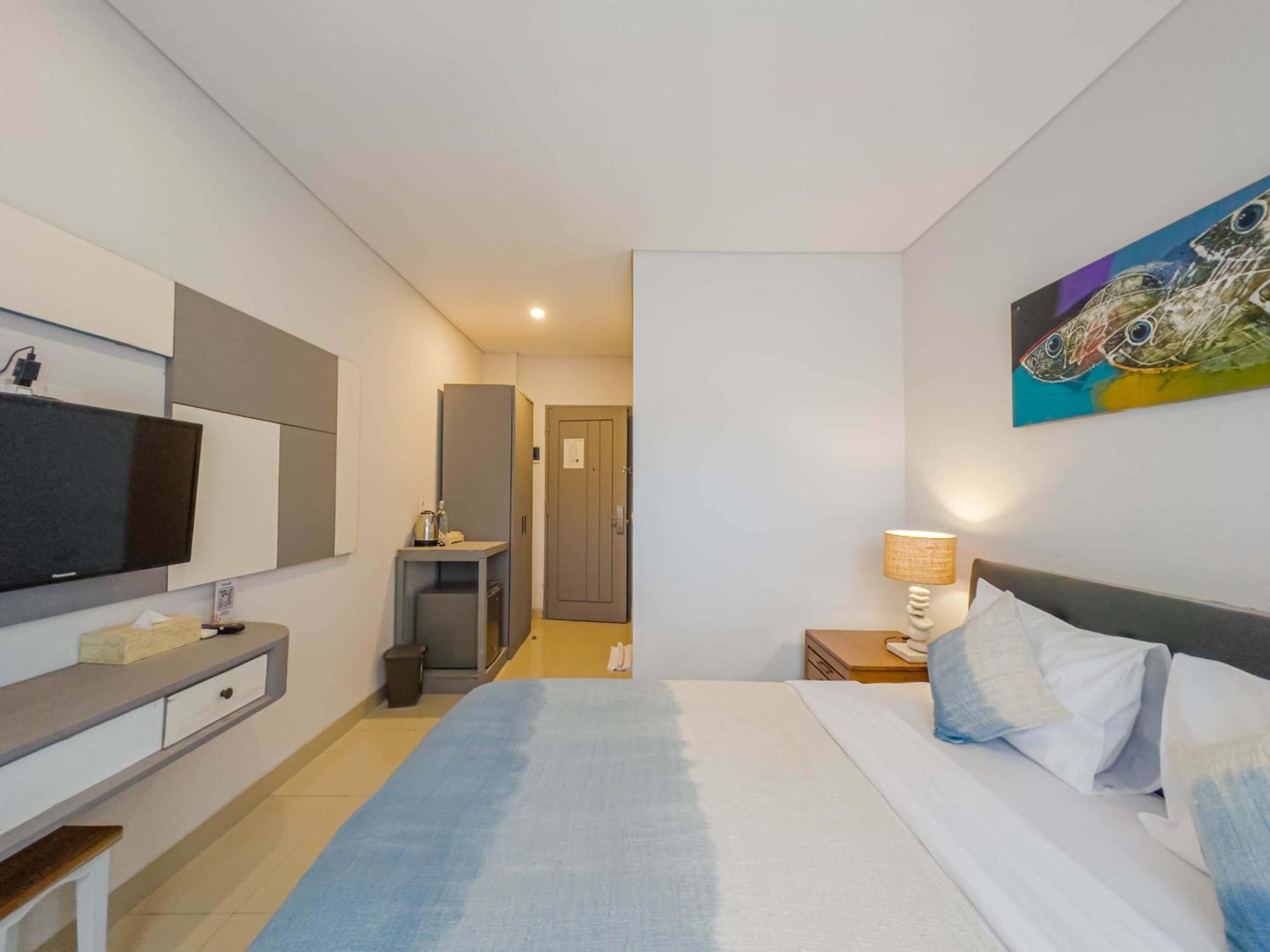 Hola 3* Seminyak (Bali)