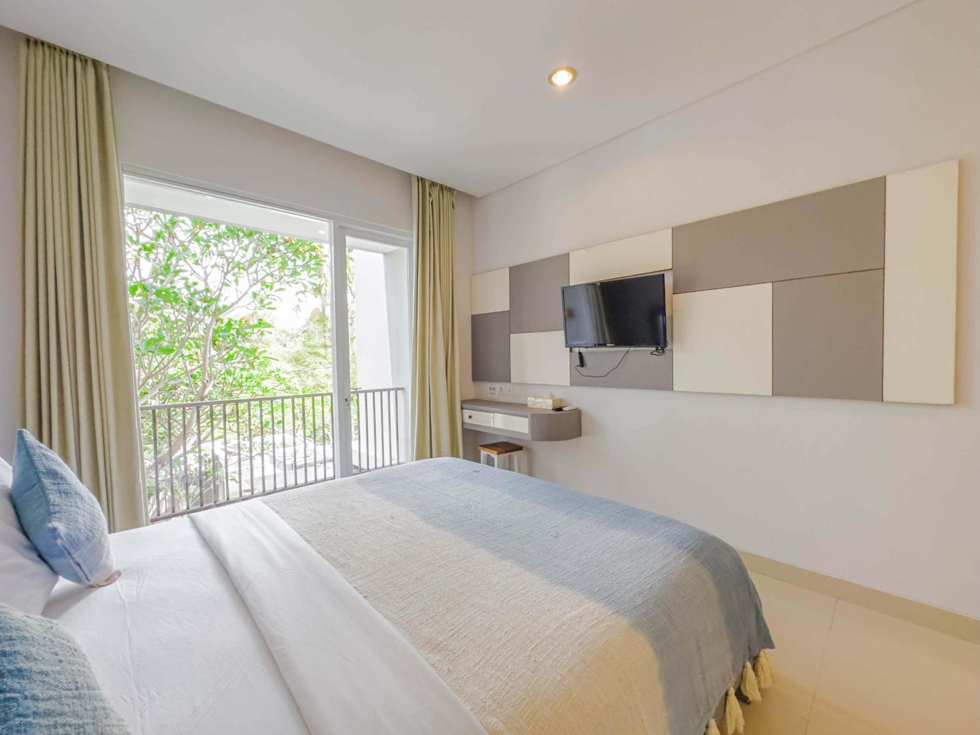 Hotel Hola